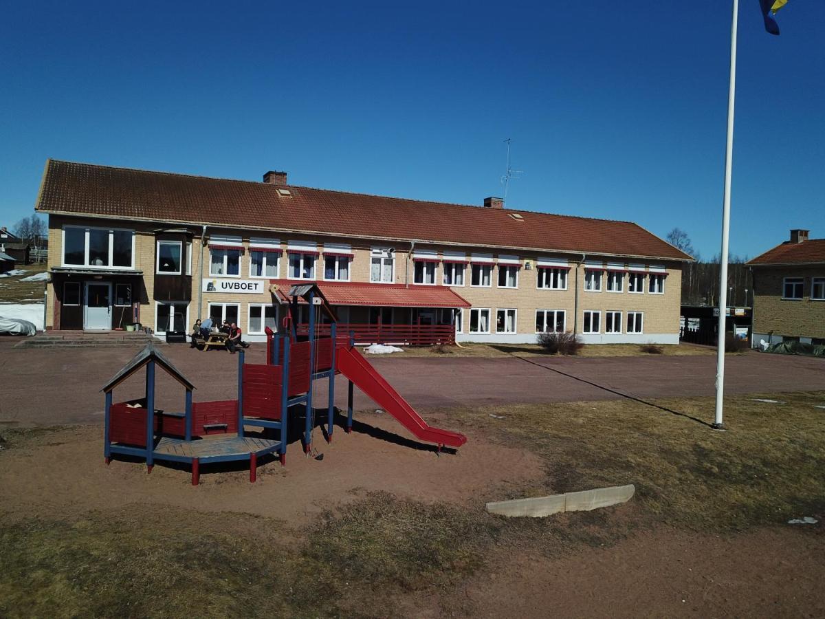 Åsens Vandrarhem Uvboet Älvdalen Exteriör bild
